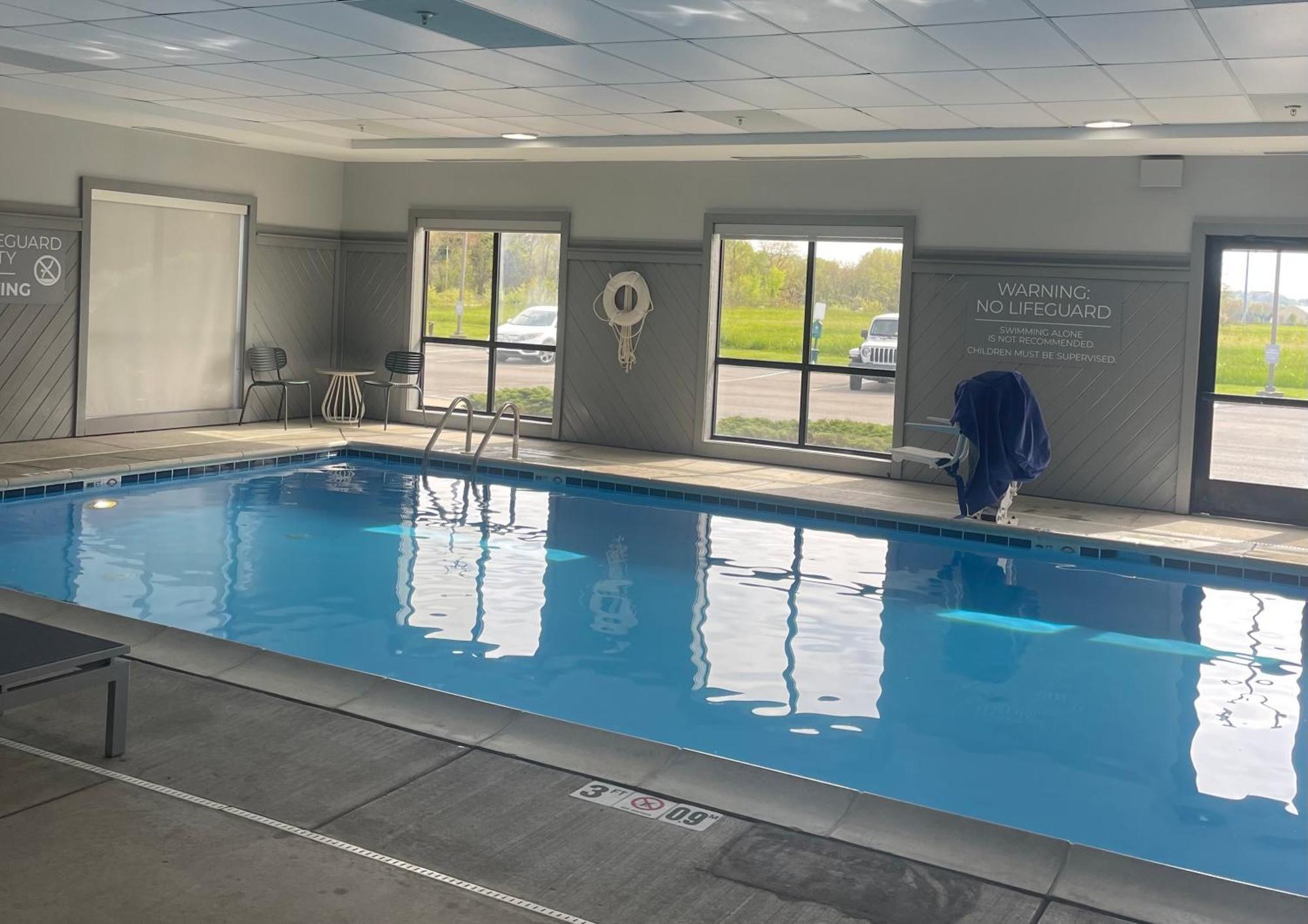 Spark By Hilton Newcomerstown Exteriér fotografie