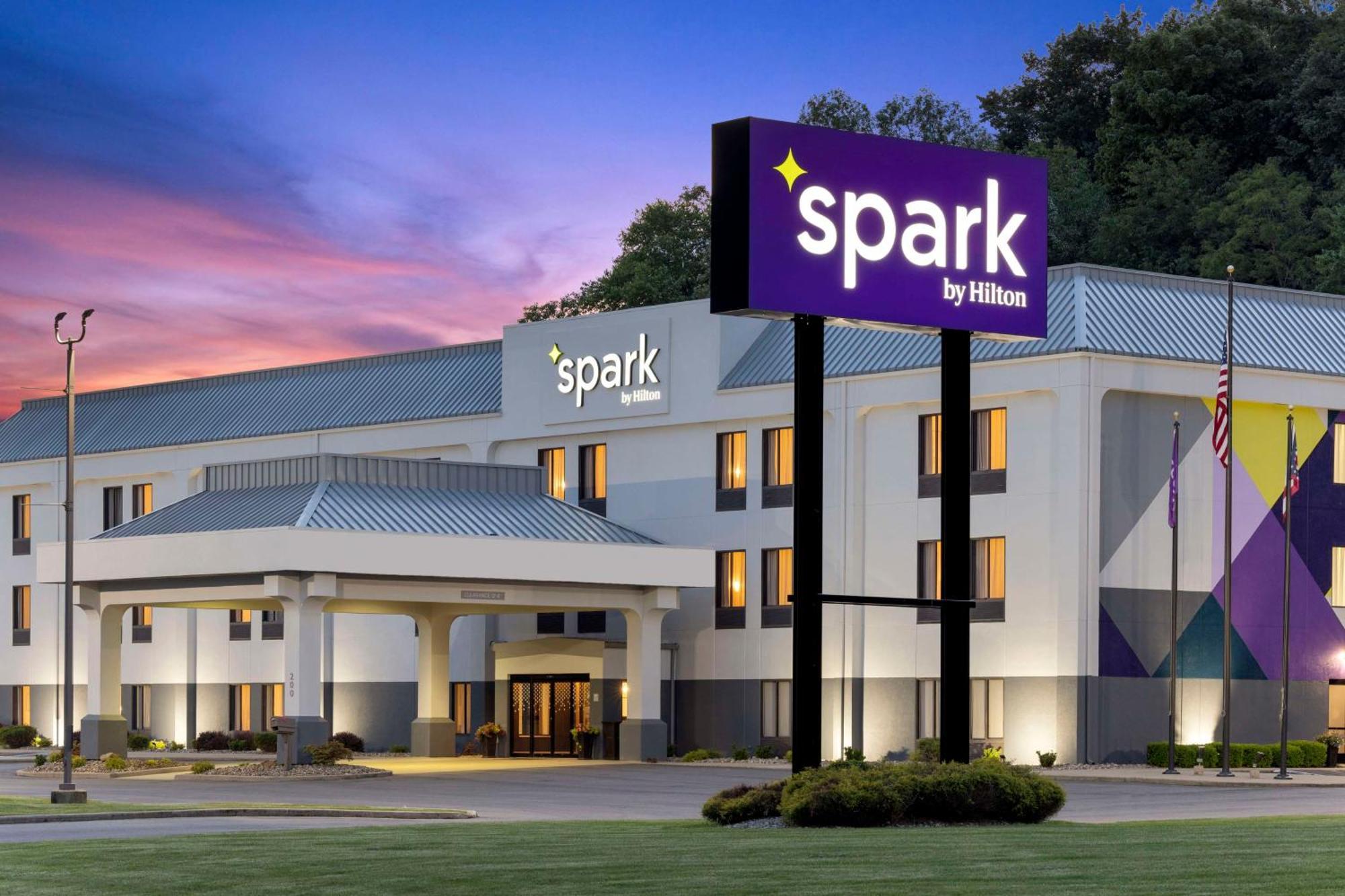 Spark By Hilton Newcomerstown Exteriér fotografie